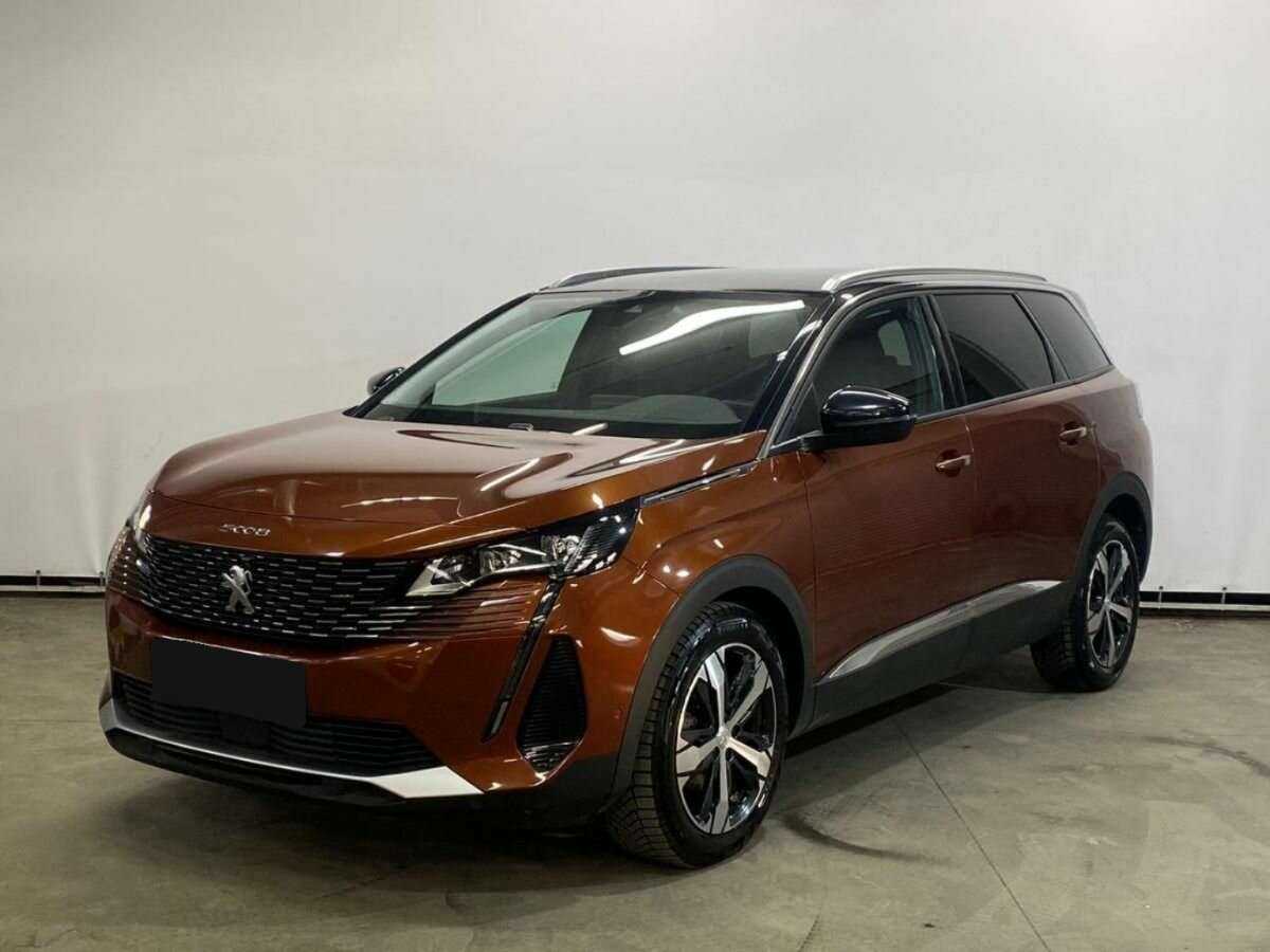 Peugeot 5008 2021 года с пробегом. Посмотреть фото