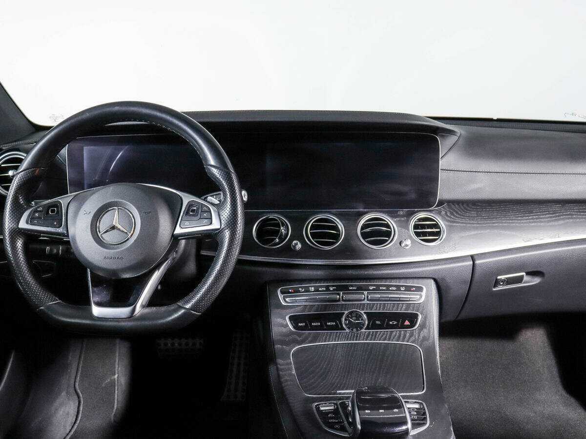 Mercedes-Benz E-Класс 2017 года с пробегом. Фото: #11