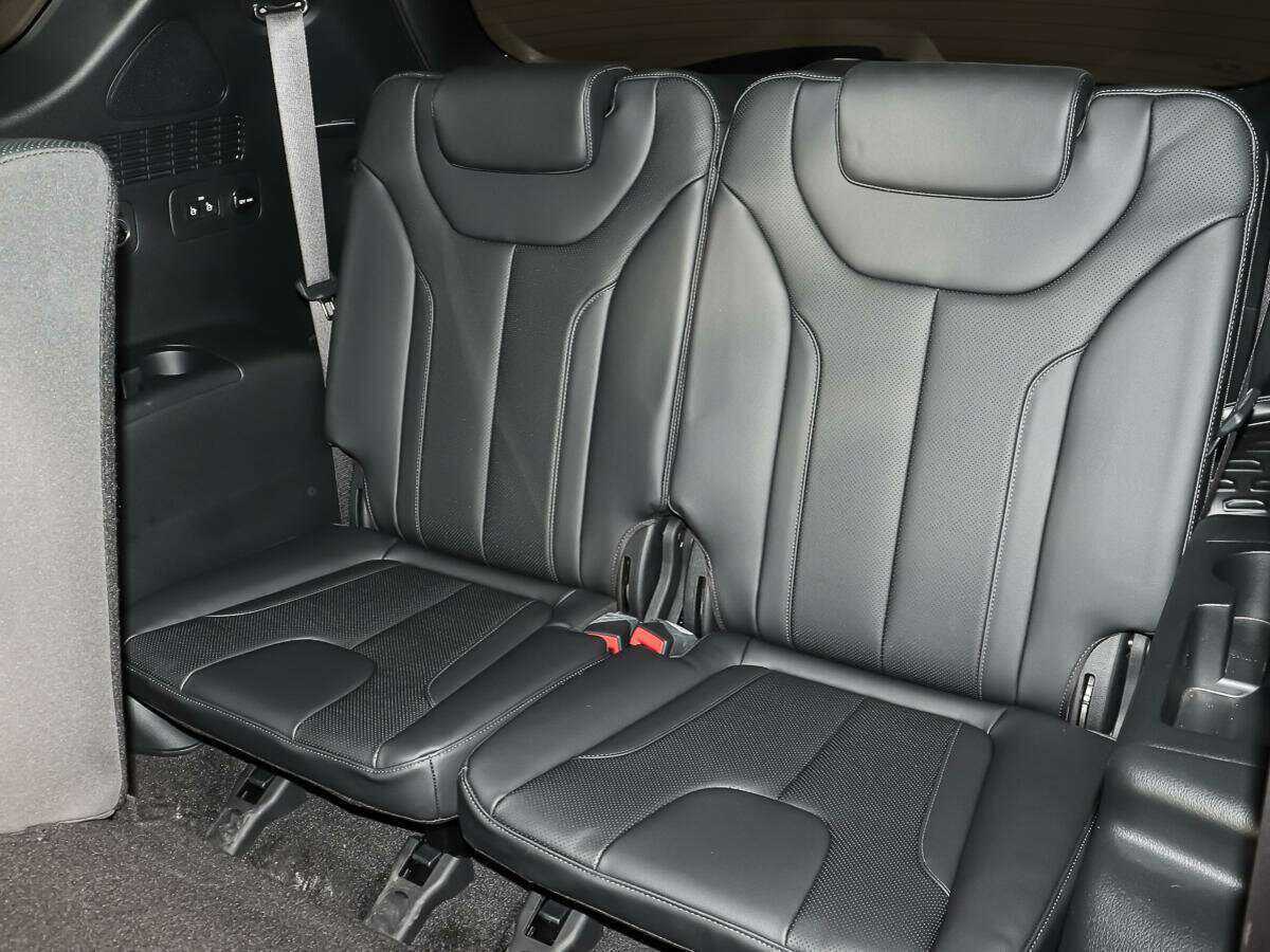 Hyundai Santa Fe 2022 года с пробегом. Фото: #12