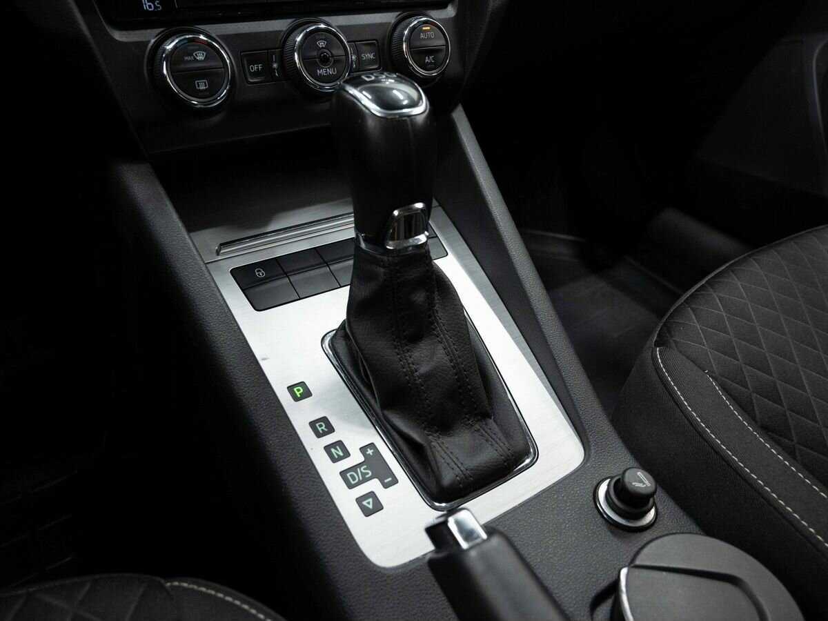 Skoda Octavia 2016 года с пробегом. Фото: #22