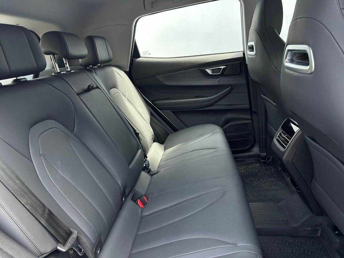 Chery Tiggo 4 2024 года с пробегом. Фото: #13