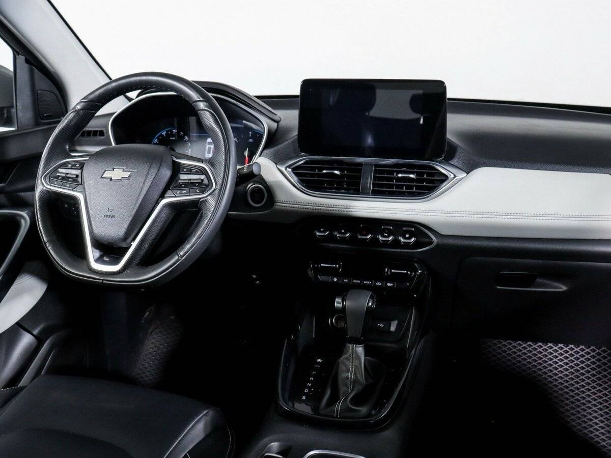 Chevrolet Captiva 2022 года с пробегом. Фото: #6