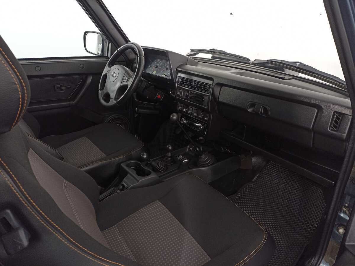 Lada (ВАЗ) 2121 (4x4) 2015 года с пробегом. Фото: #10