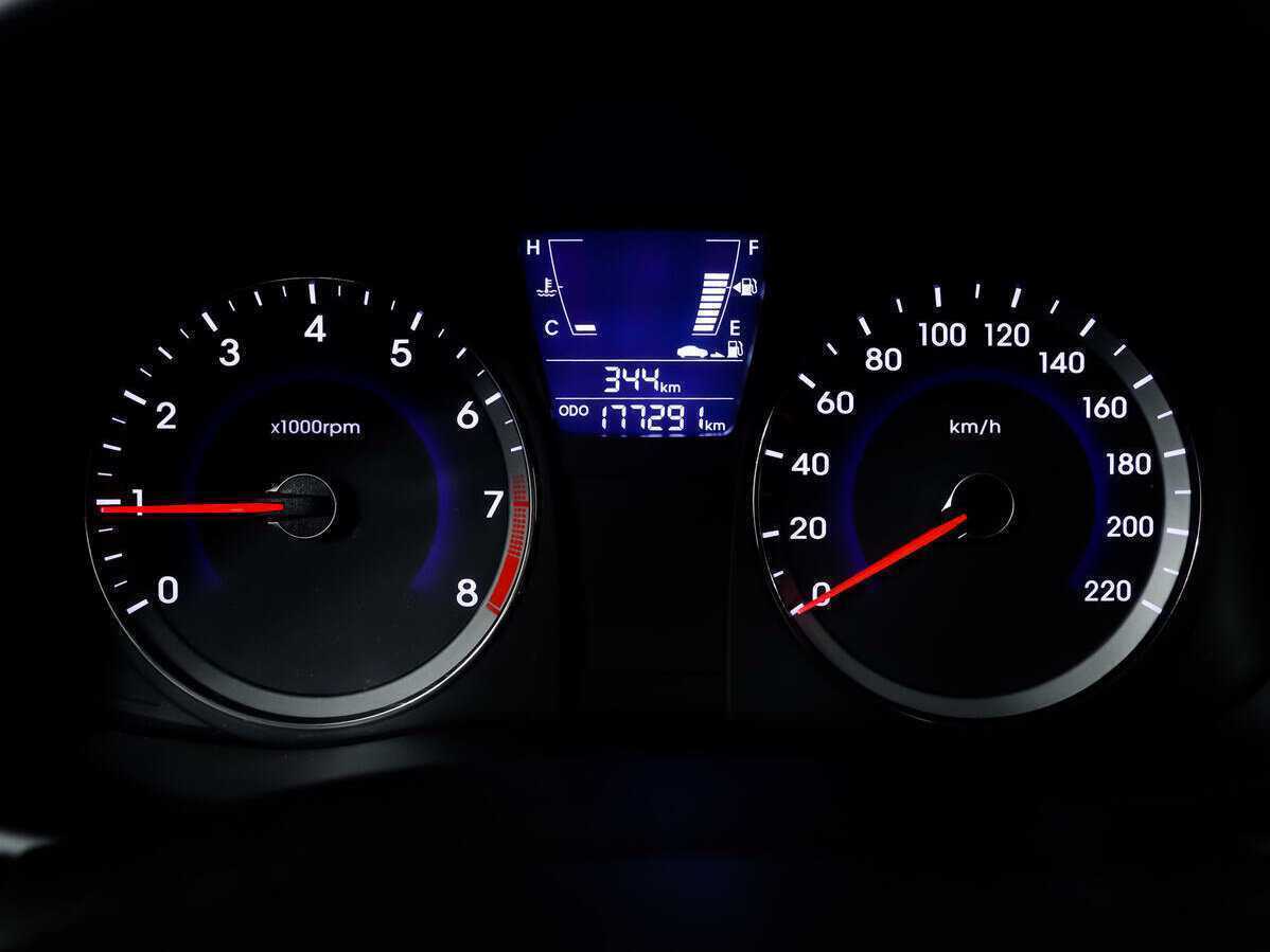 Hyundai Solaris 2012 года с пробегом. Фото: #9