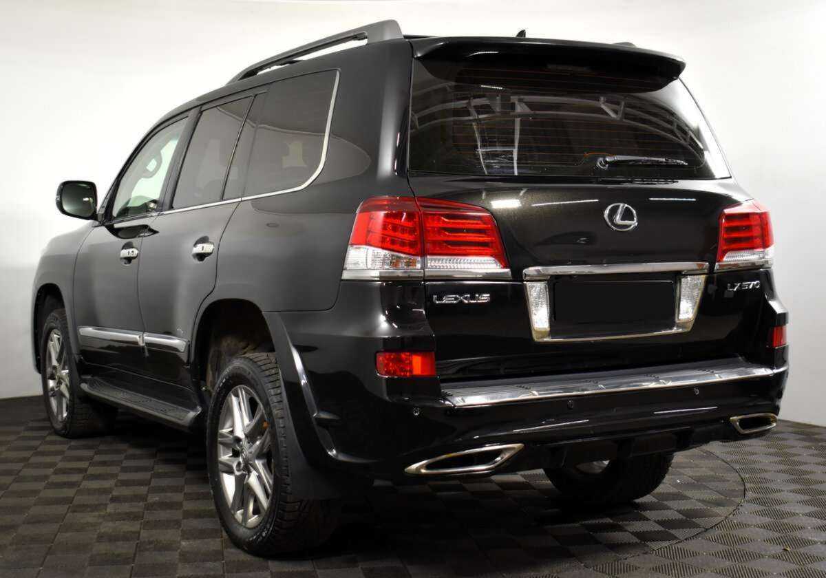 Lexus LX 2013 года с пробегом. Фото: #3