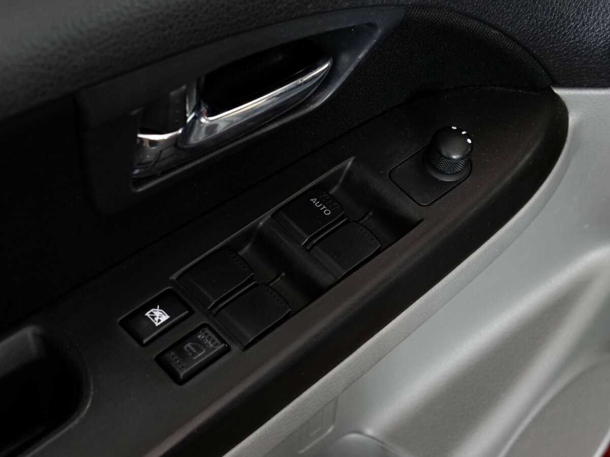 Suzuki SX4 2011 года с пробегом. Фото: #13