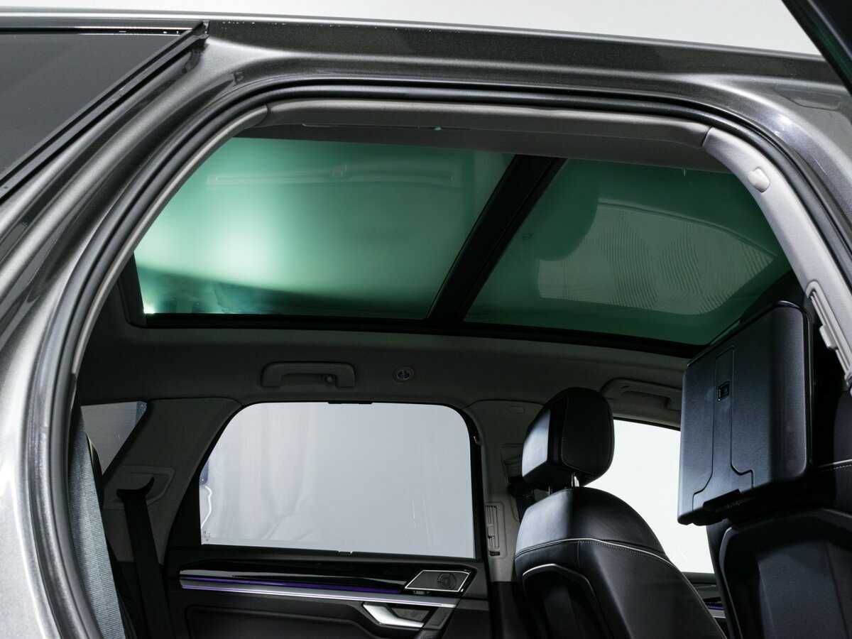 Volkswagen Touareg 2019 года с пробегом. Фото: #14