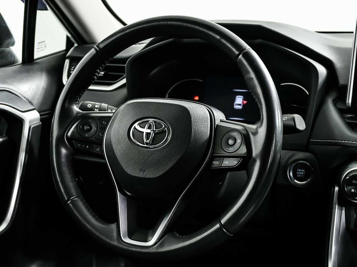 Toyota RAV4 2021 года с пробегом. Фото: #11