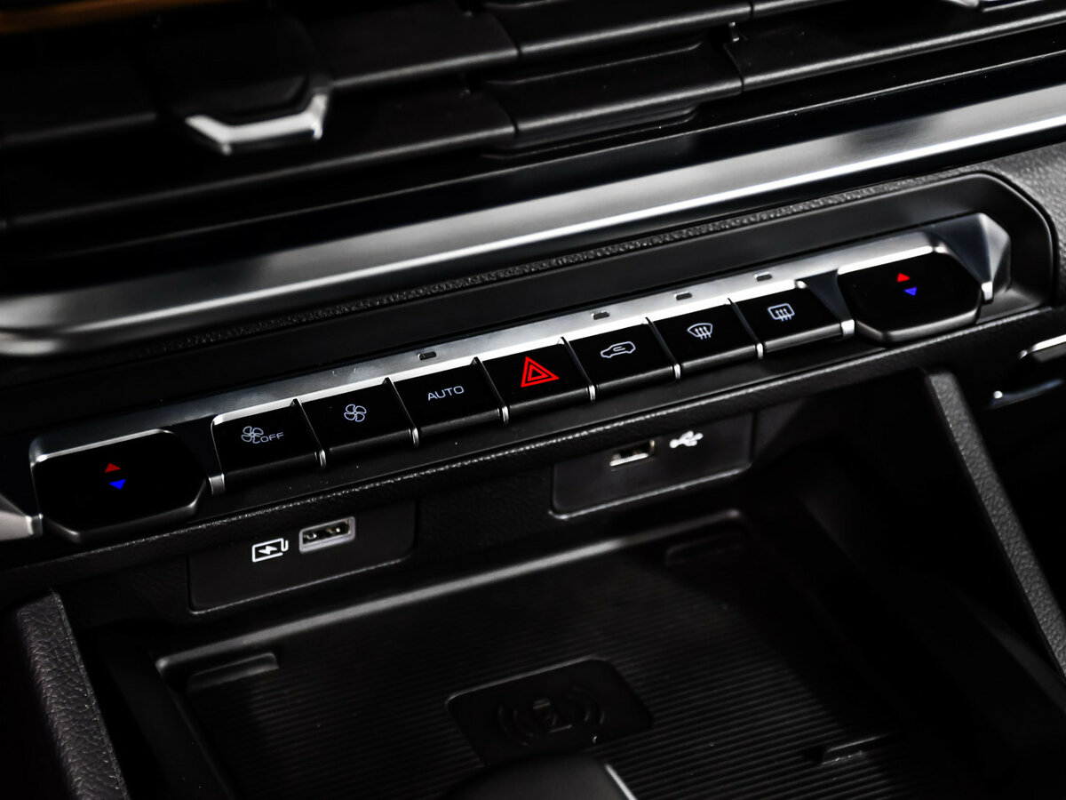 Geely Okavango 2024 года с пробегом. Фото: #16