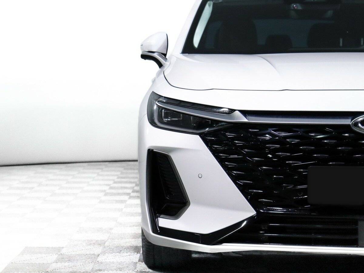 Chery Arrizo 8 2022 года с пробегом. Фото: #16