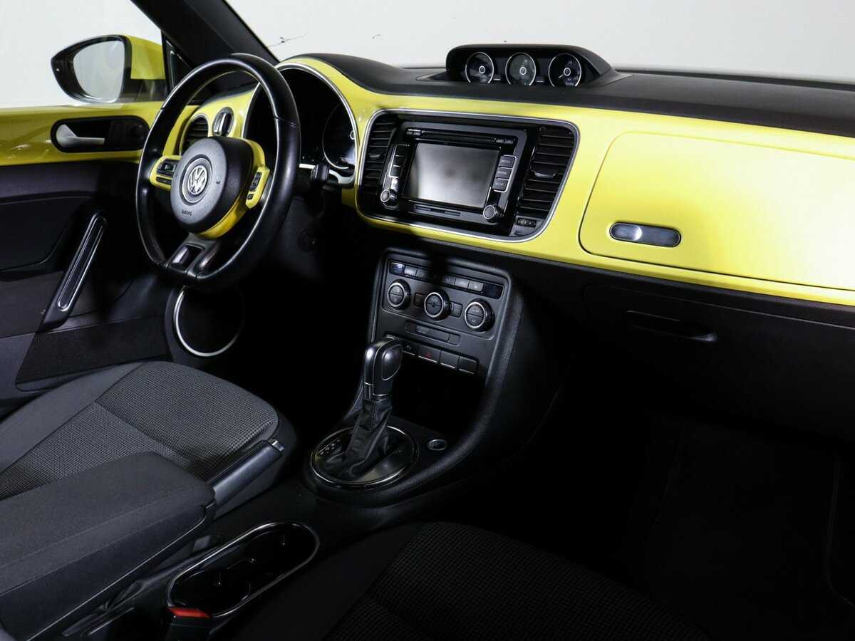 Volkswagen Beetle 2014 года с пробегом. Фото: #8
