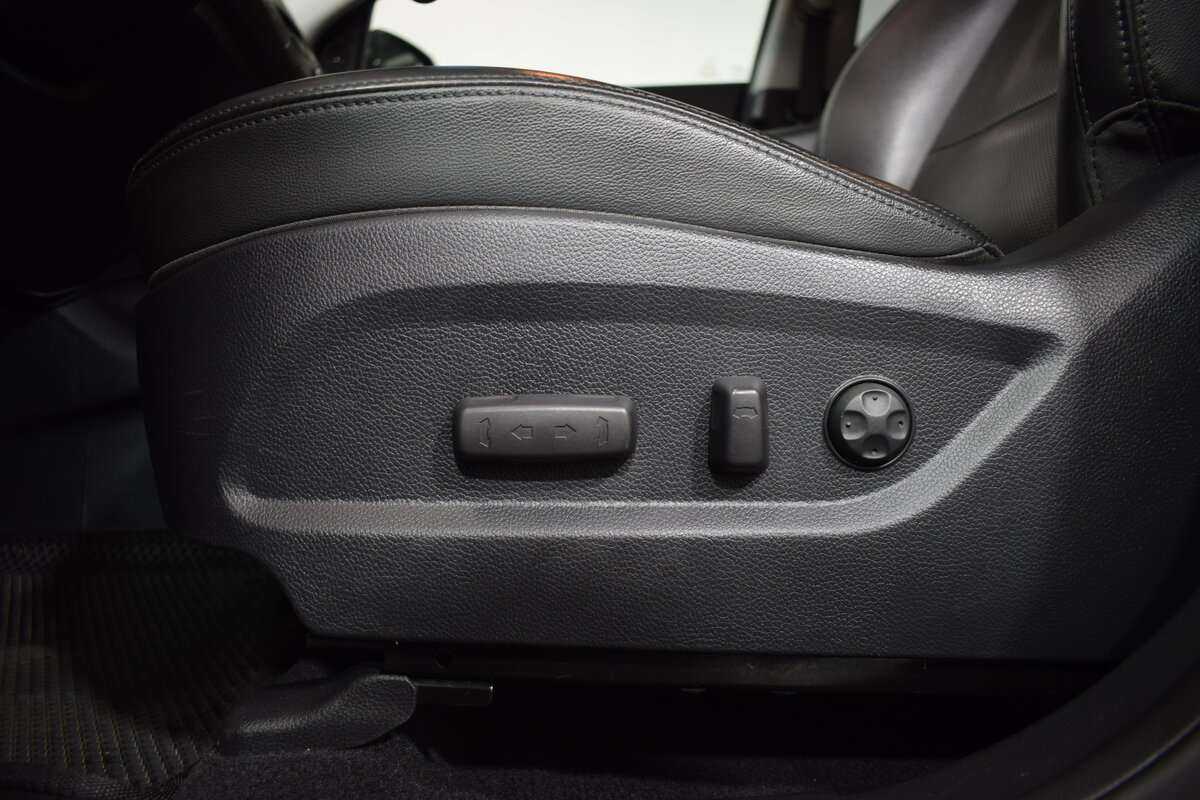 Hyundai Santa Fe 2016 года с пробегом. Фото: #17