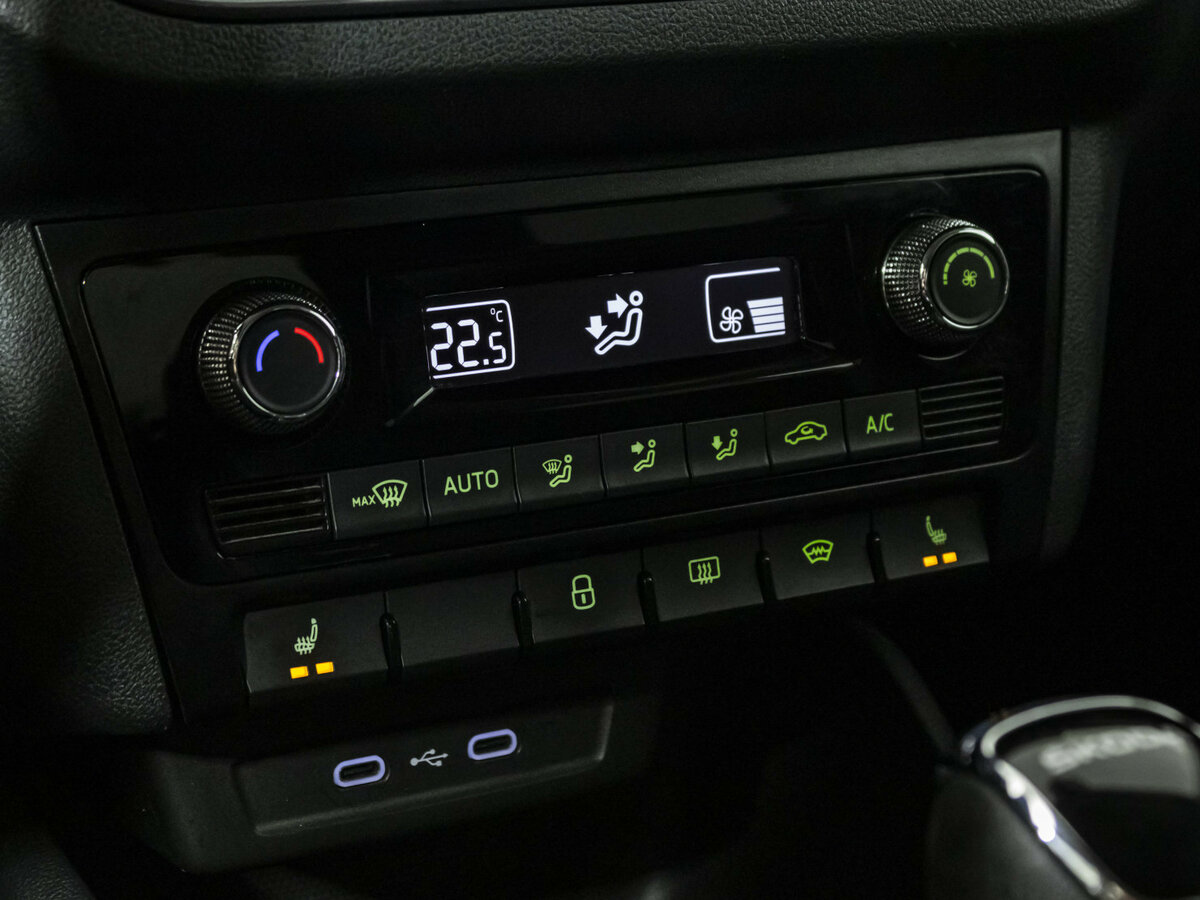 Skoda Rapid 2021 года с пробегом. Фото: #11