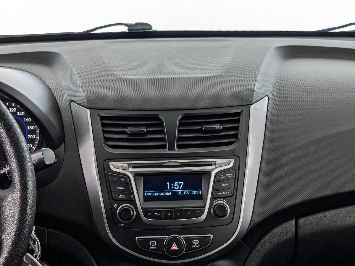 Hyundai Solaris 2015 года с пробегом. Фото: #12