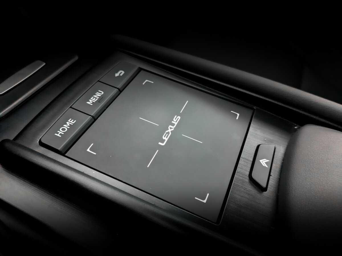 Lexus ES 2021 года с пробегом. Фото: #26