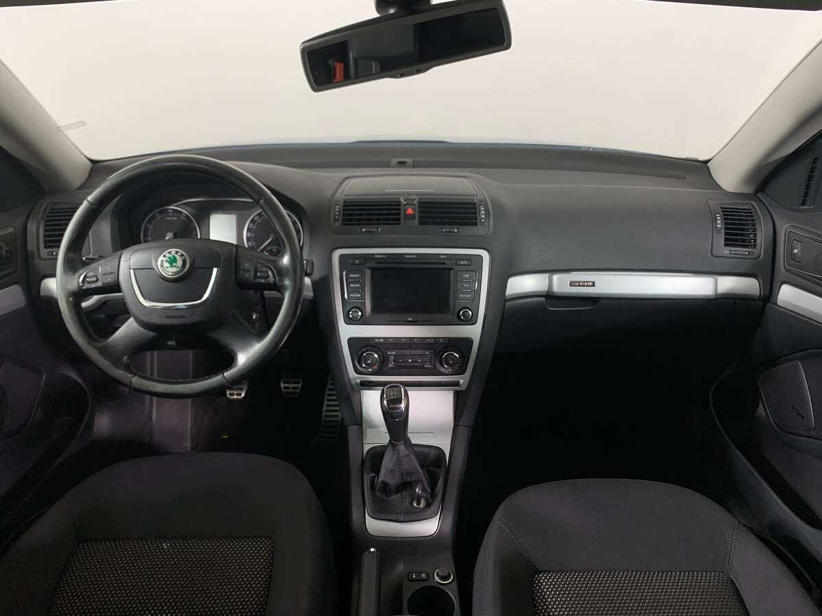 Skoda Octavia 2011 года с пробегом. Фото: #9