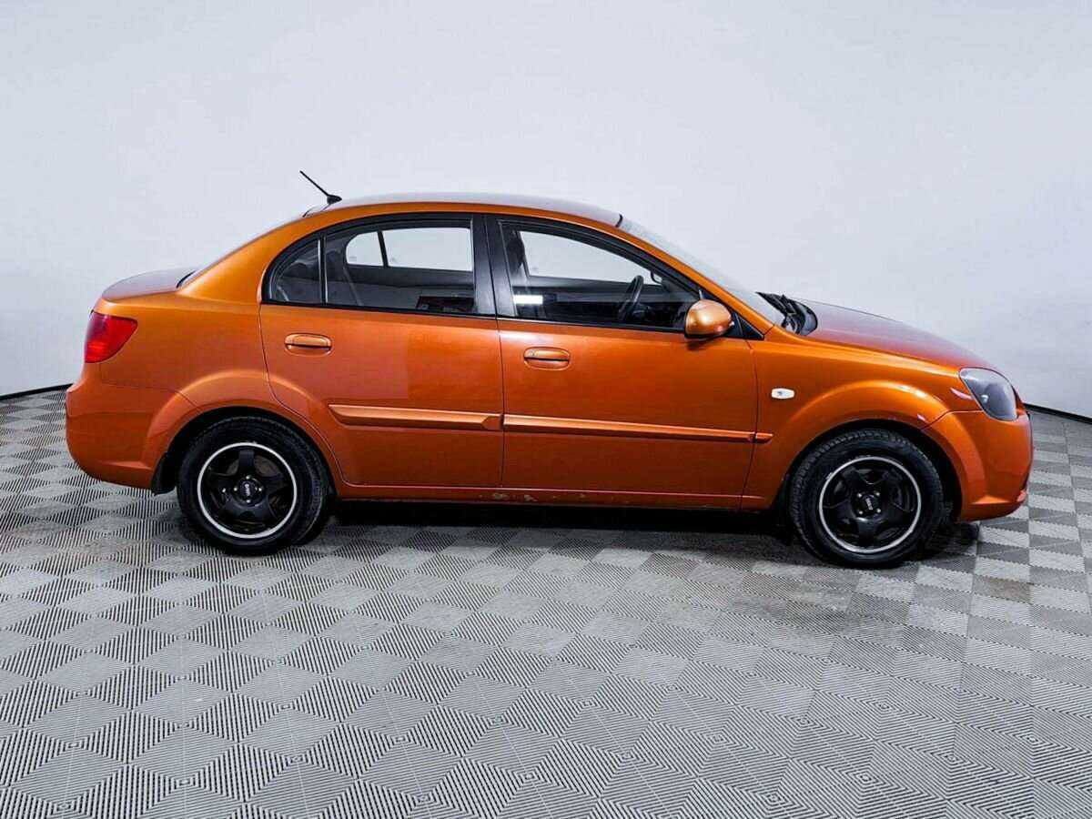 Kia Rio 2011 года с пробегом. Фото: #3