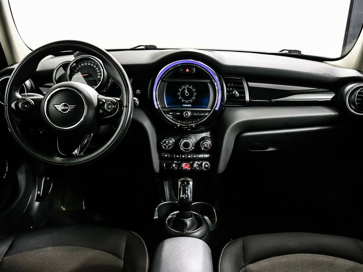 Mini Hatch 2020 года с пробегом. Фото: #10