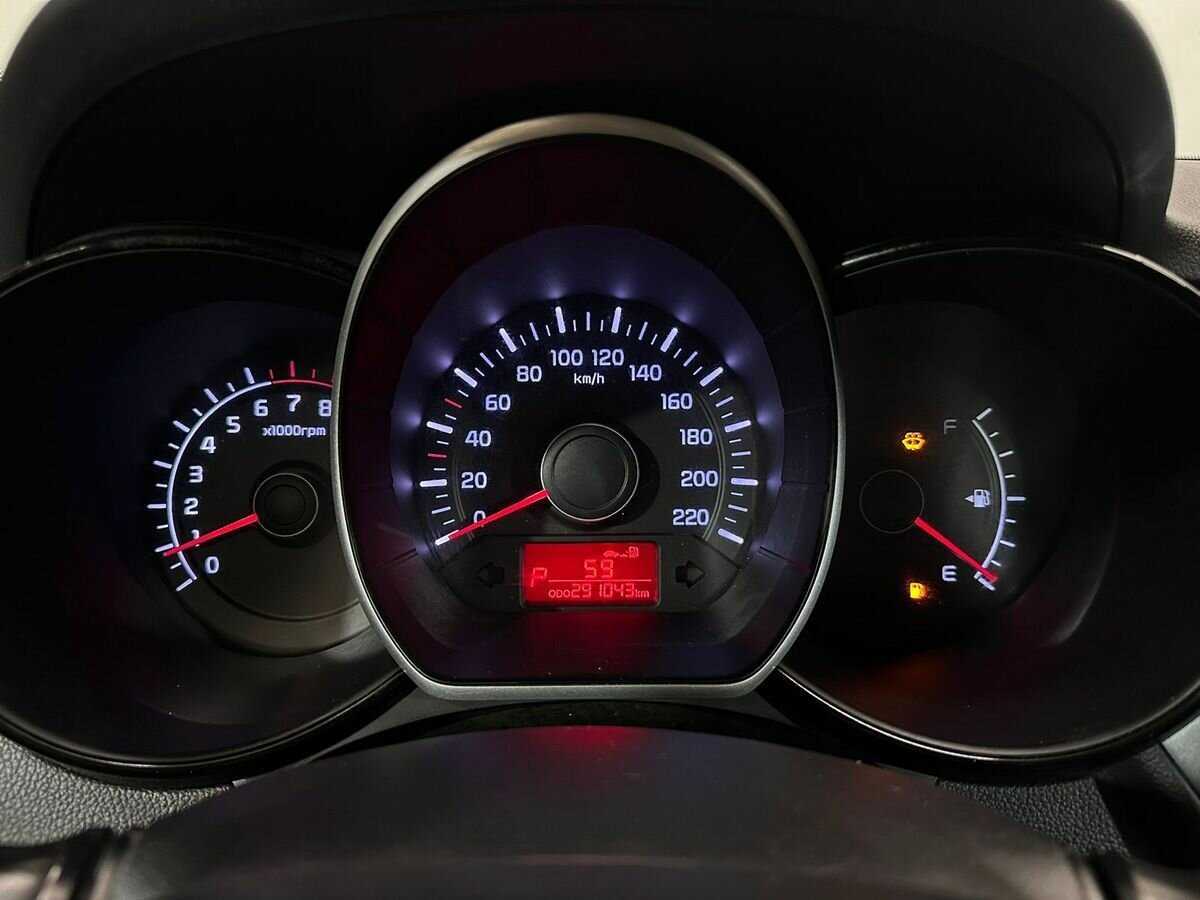 Kia Rio 2013 года с пробегом. Фото: #11