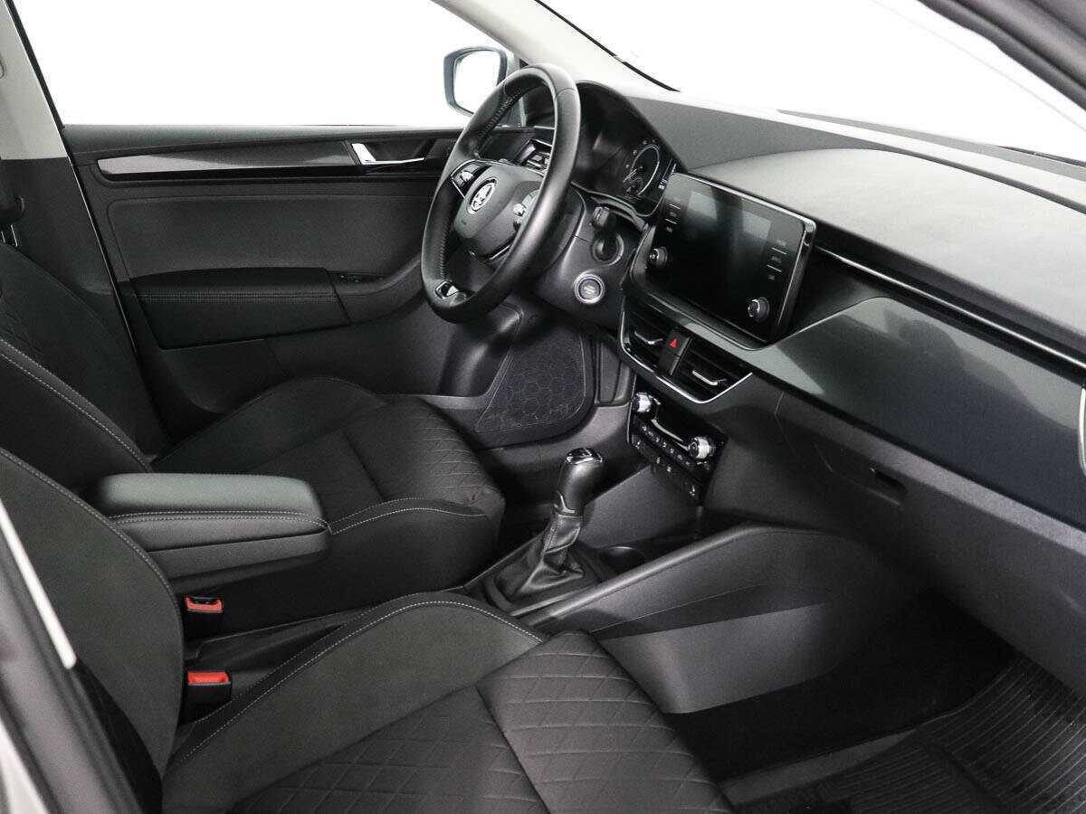 Skoda Rapid 2021 года с пробегом. Фото: #6