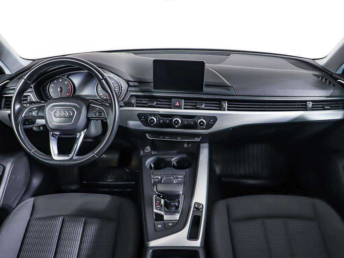 Audi A4 2015 года с пробегом. Фото: #10