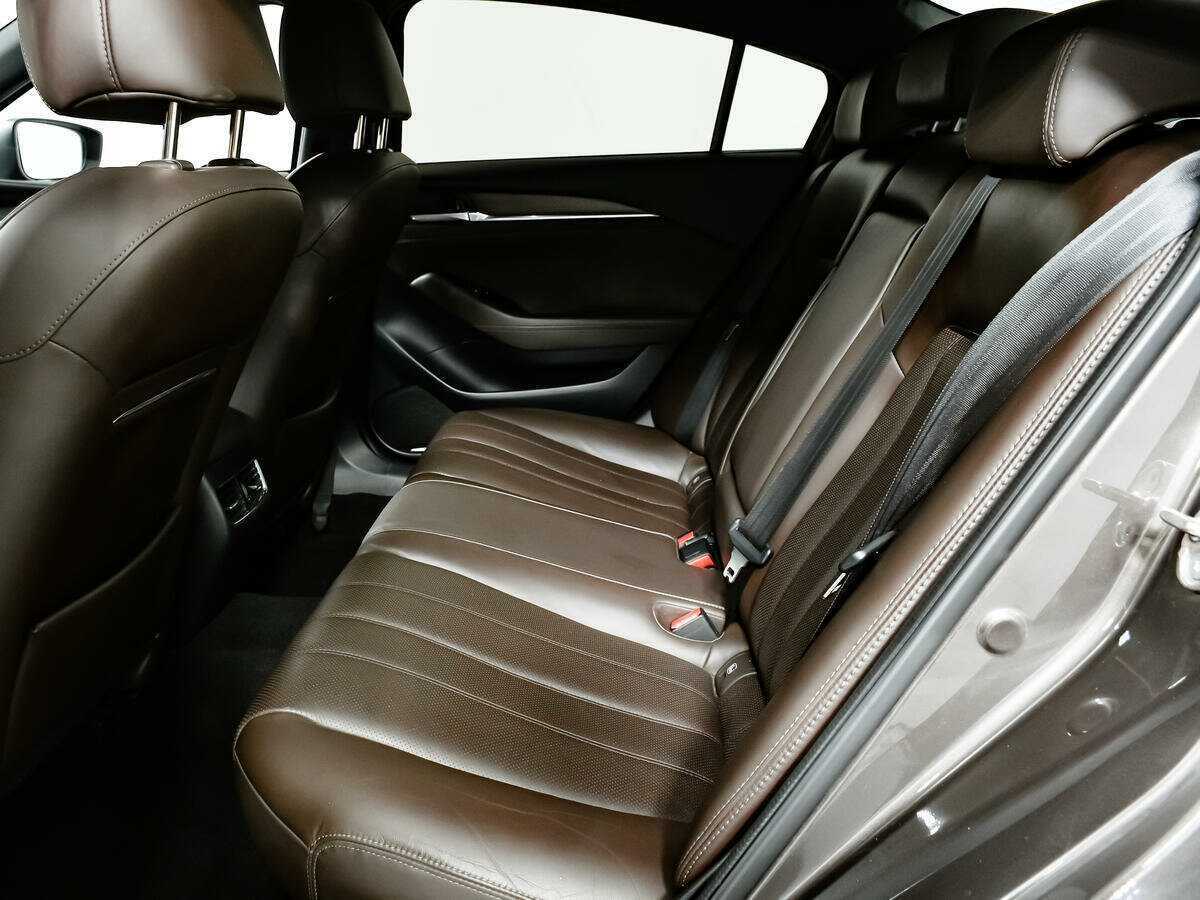 Mazda 6 2019 года с пробегом. Фото: #9