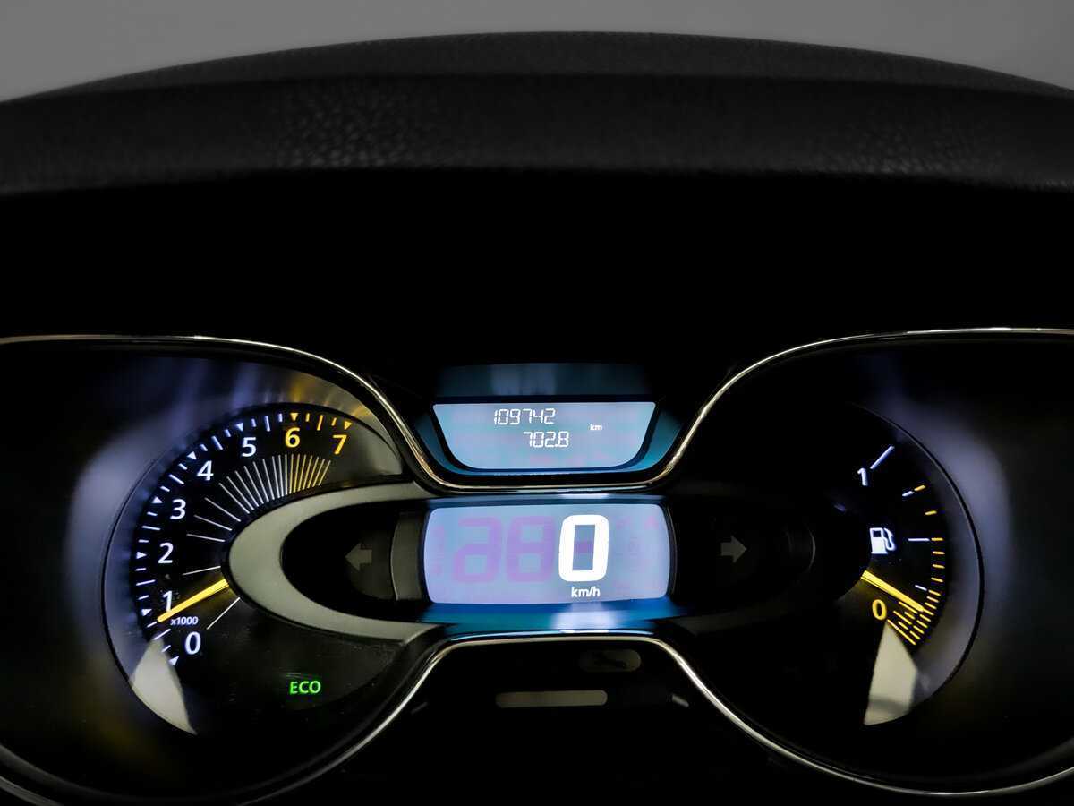 Renault Kaptur 2016 года с пробегом. Фото: #12