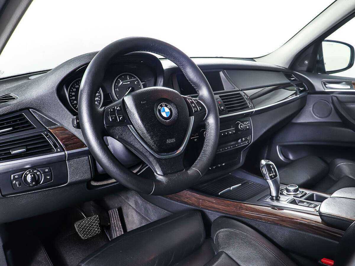 BMW X5 2010 года с пробегом. Фото: #12