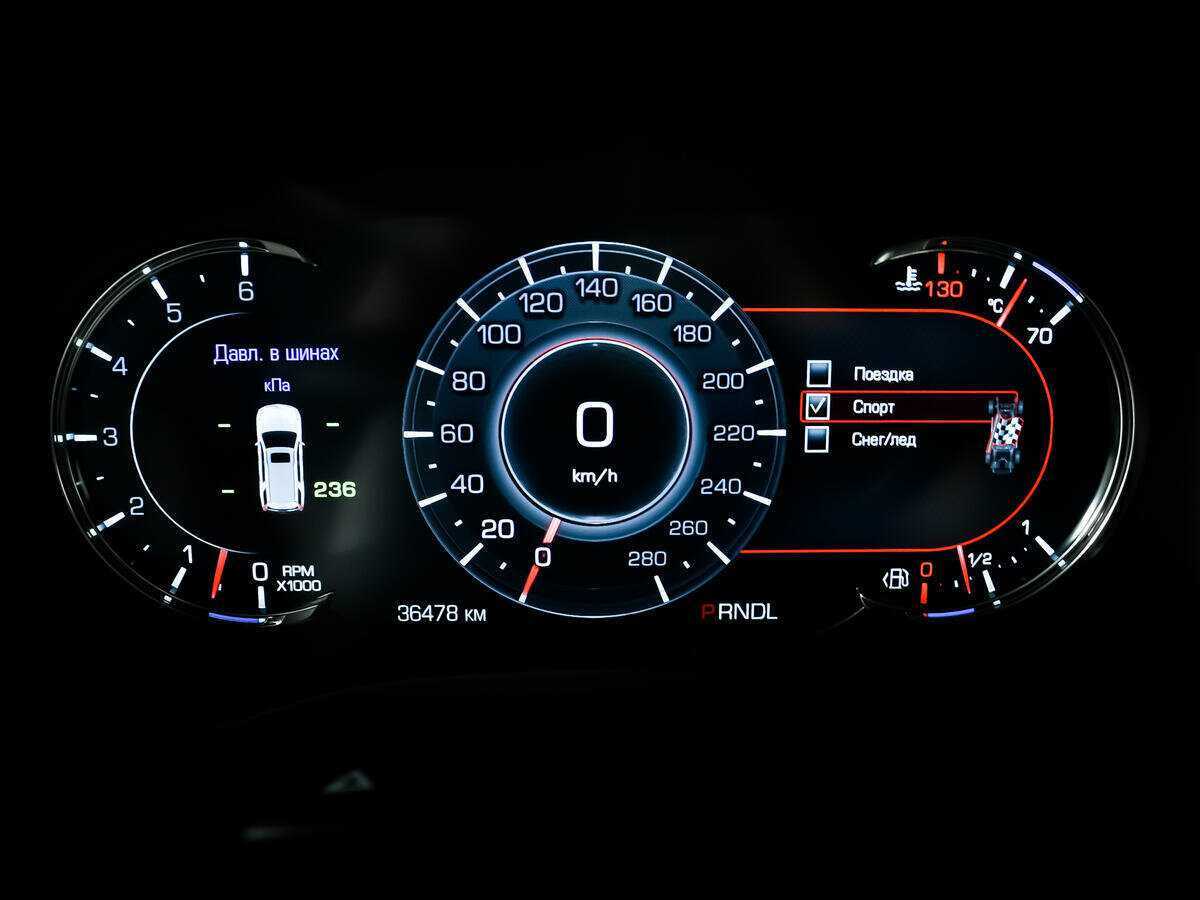 Cadillac Escalade 2019 года с пробегом. Фото: #9