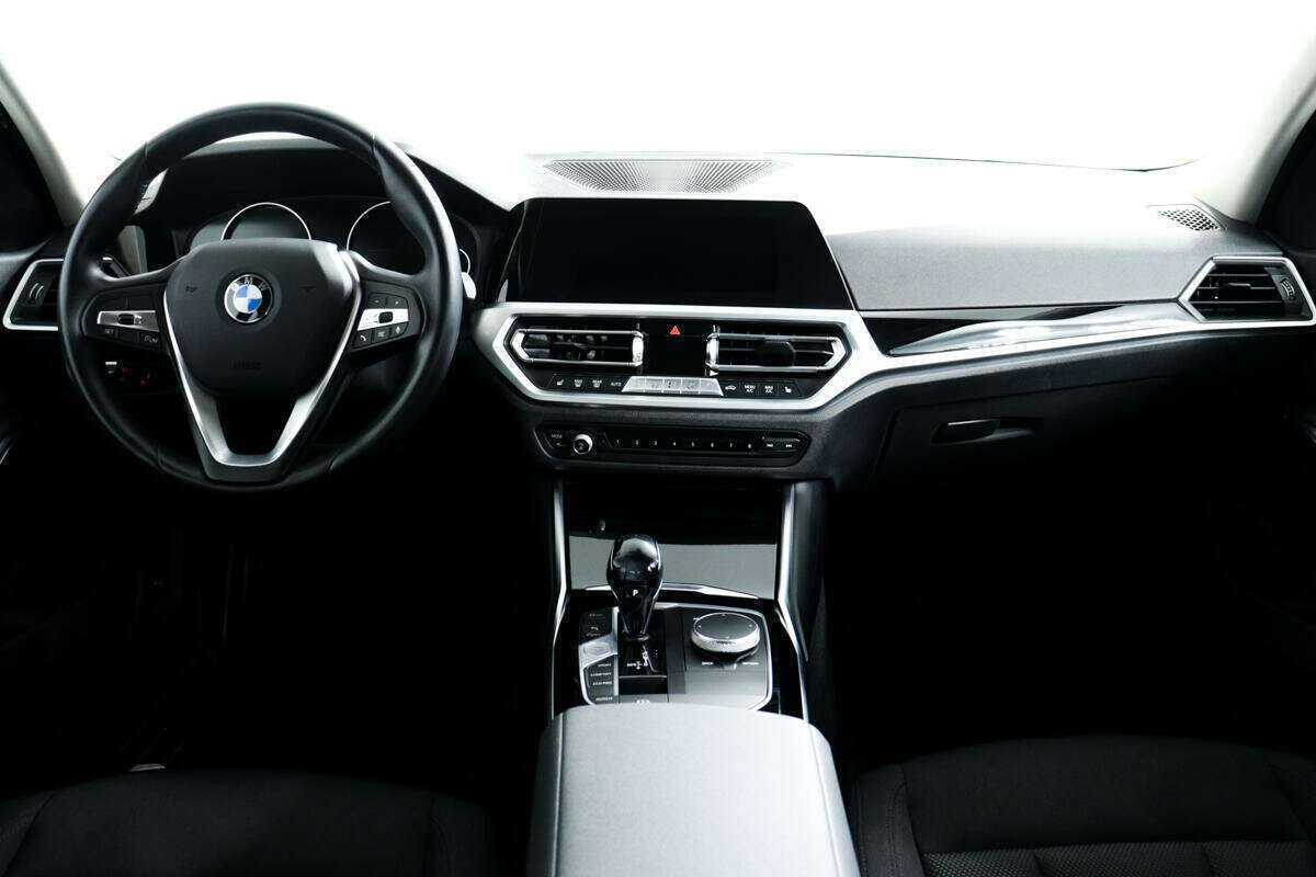 BMW 3 серии 2020 года с пробегом. Фото: #9