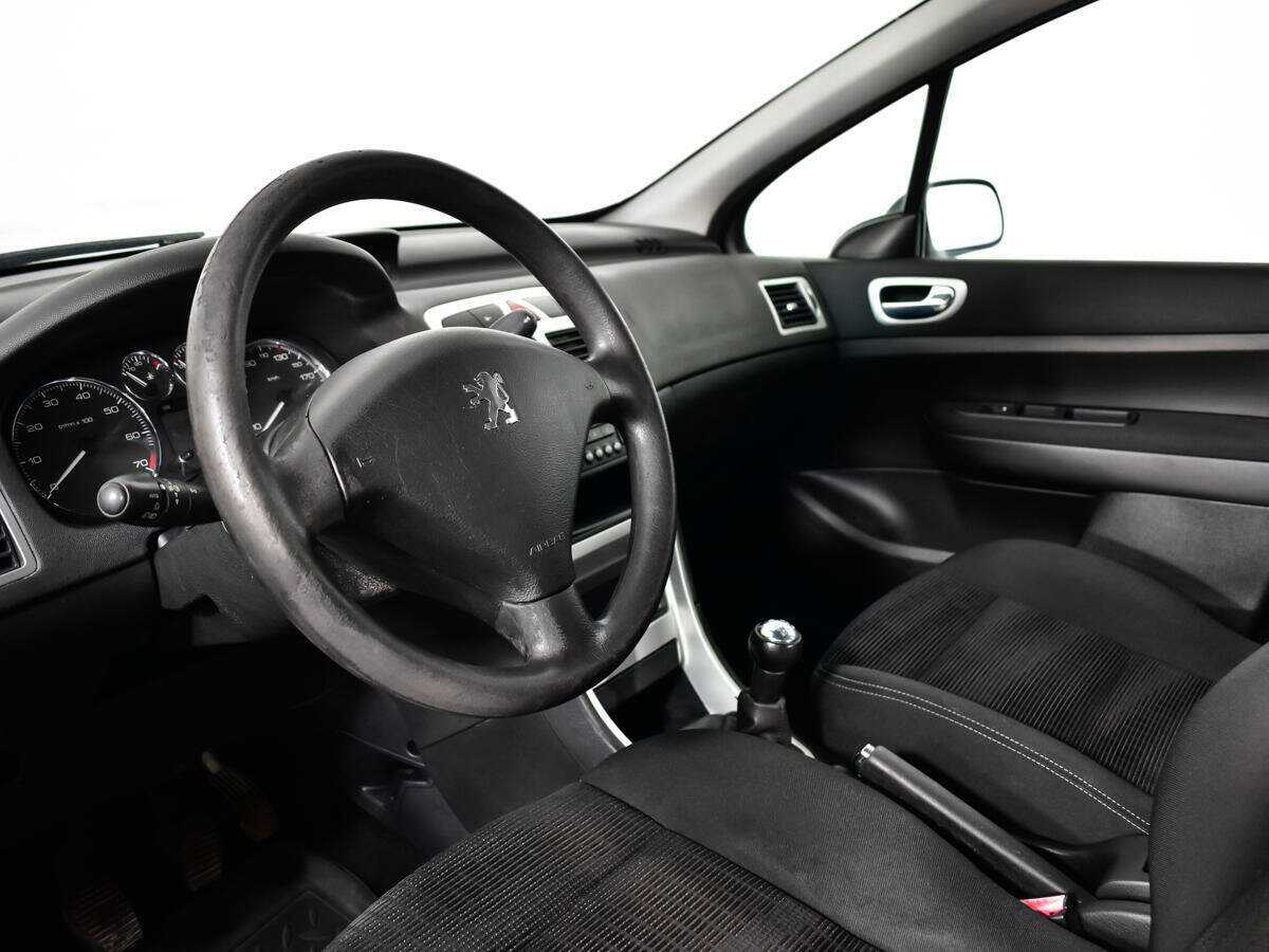 Peugeot 307 2007 года с пробегом. Фото: #12