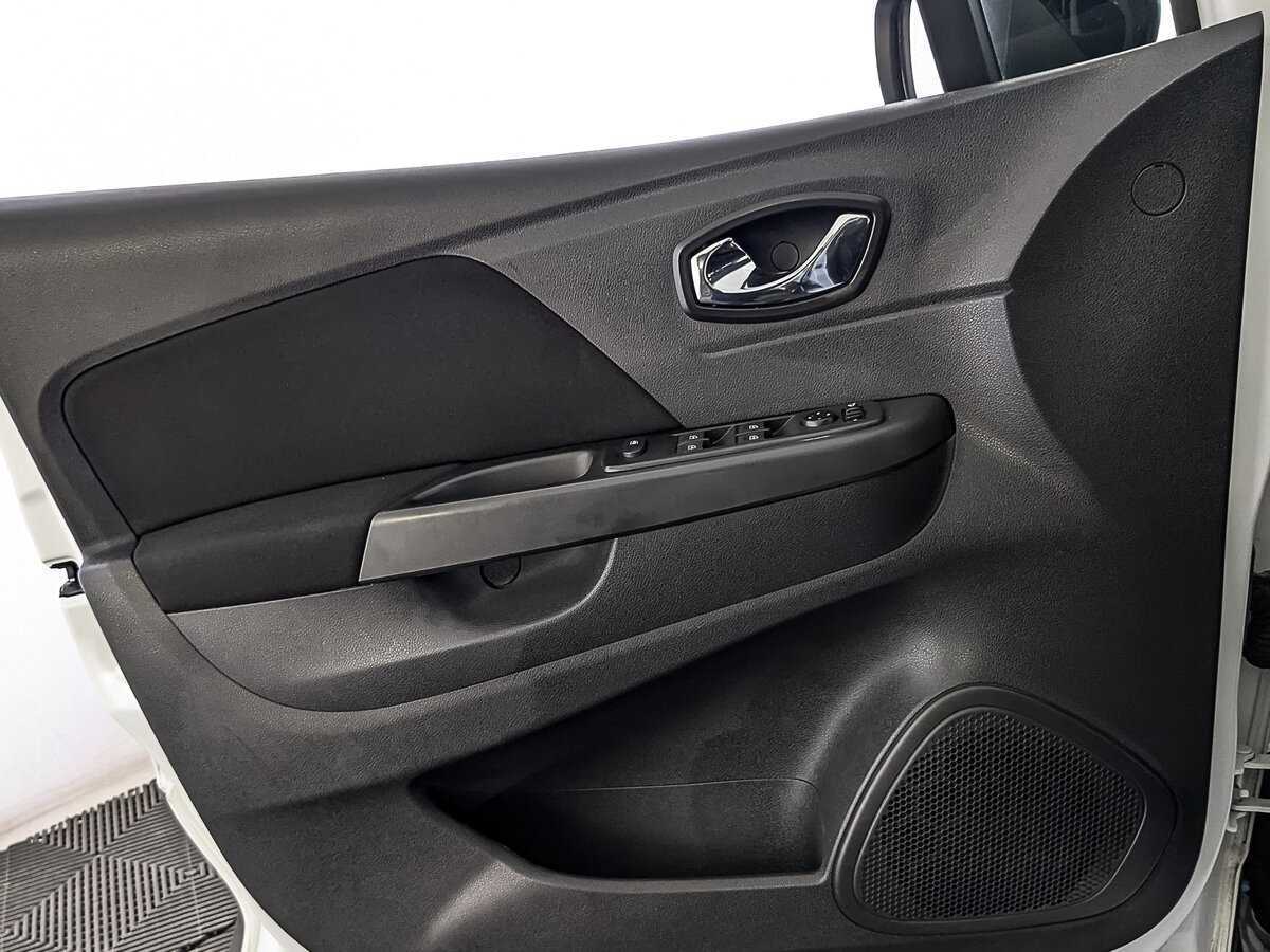 Renault Kaptur 2019 года с пробегом. Фото: #16