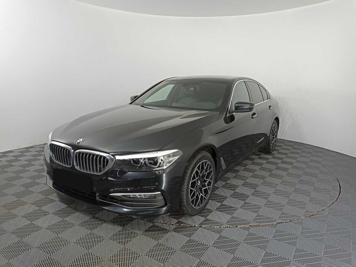 BMW 5 серии 2018 года с пробегом. Фото: #0