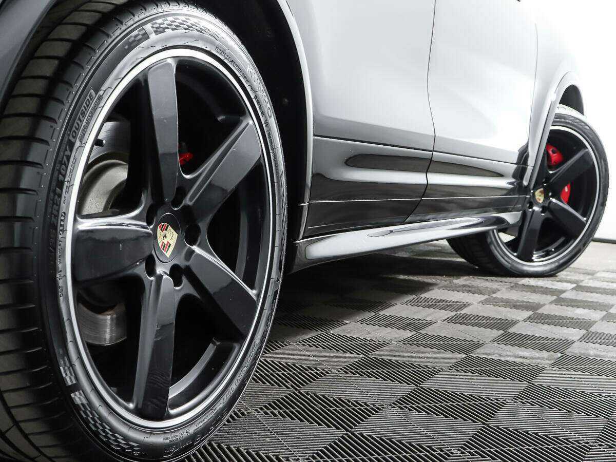 Porsche Cayenne 2015 года с пробегом. Фото: #25