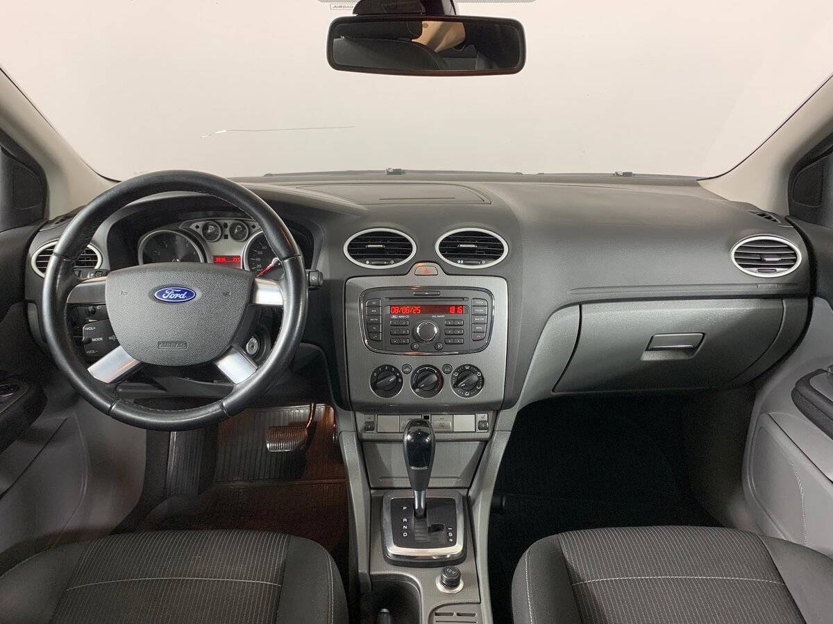 Ford Focus 2010 года с пробегом. Фото: #11