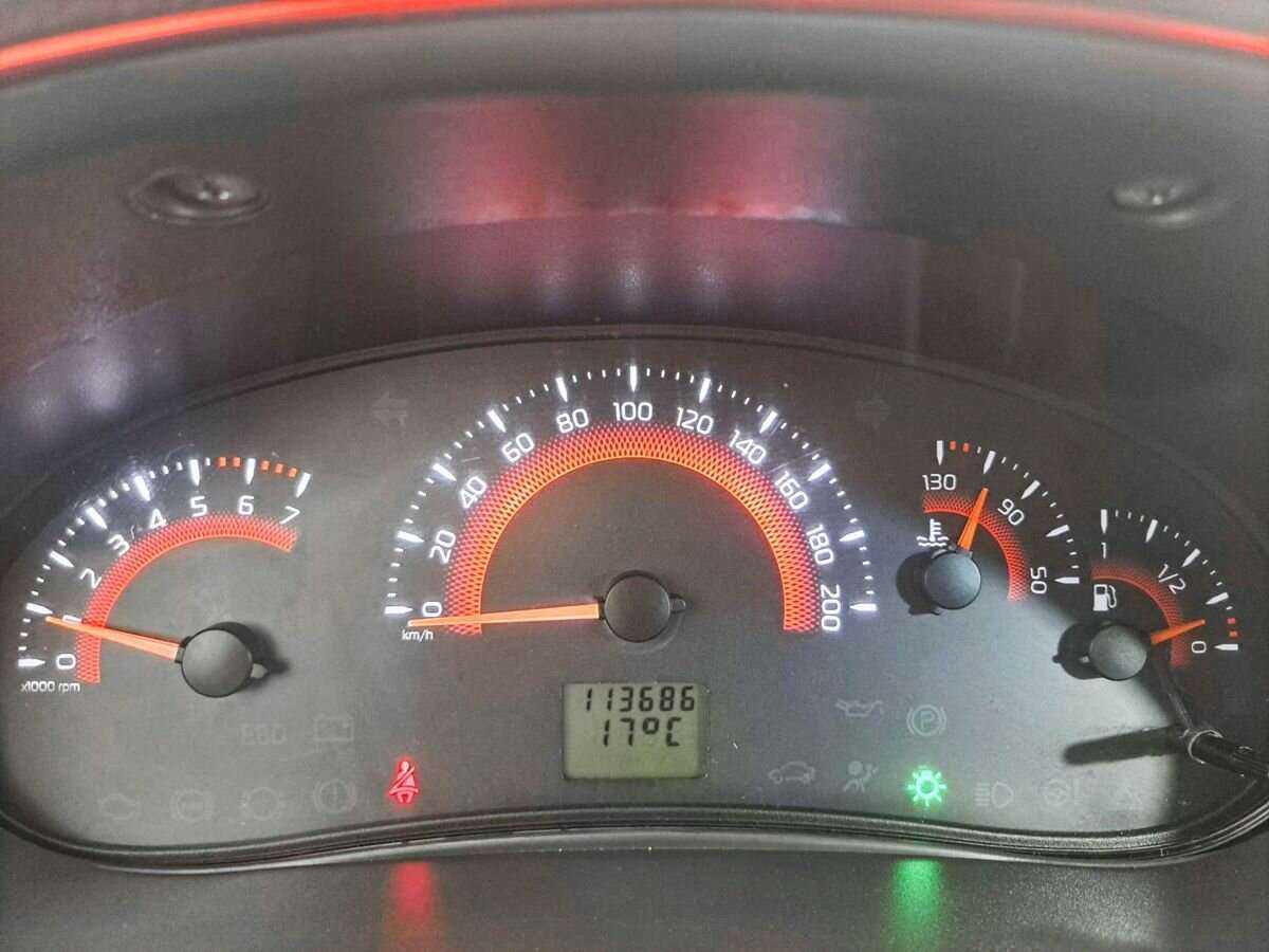 Lada (ВАЗ) Priora 2013 года с пробегом. Фото: #10