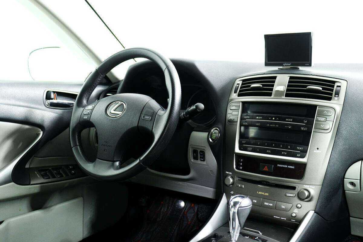 Lexus IS 2006 года с пробегом. Фото: #8