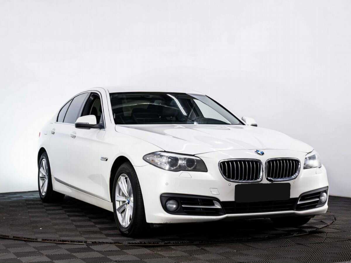 BMW 5 серии 2013 года с пробегом. Фото: #2