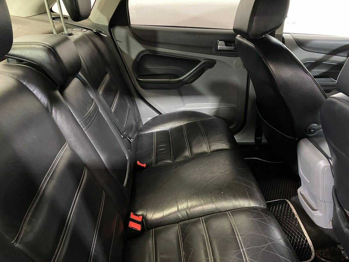 Ford Focus 2008 года с пробегом. Фото: #10