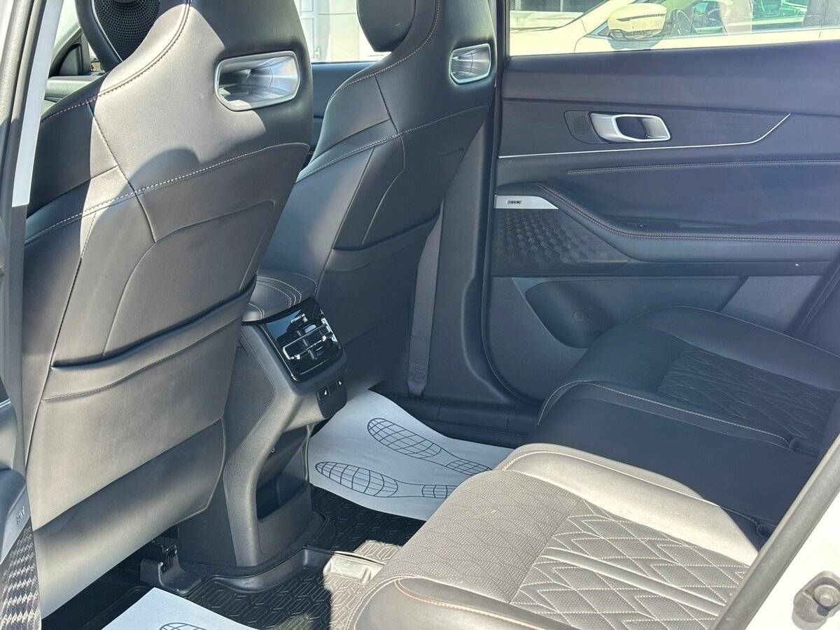 Changan UNI-K 2023 года с пробегом. Фото: #15