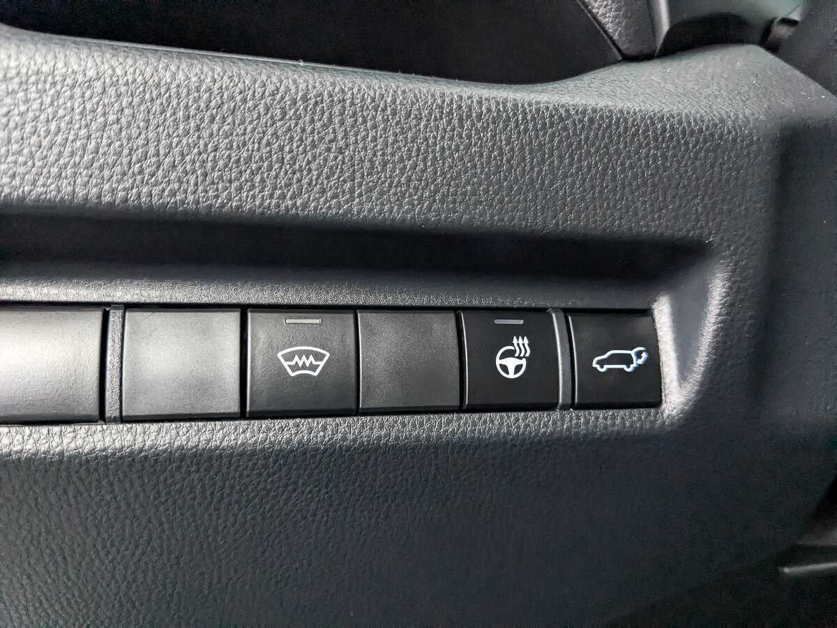 Toyota RAV4 2021 года с пробегом. Фото: #21