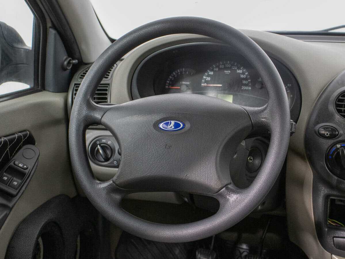 Lada (ВАЗ) Kalina 2011 года с пробегом. Фото: #14