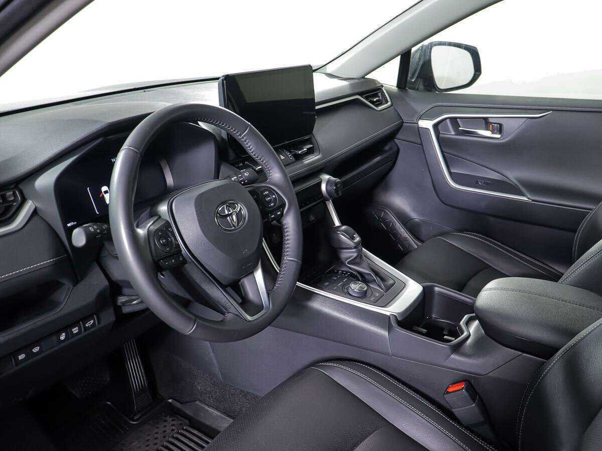 Toyota RAV4 2022 года с пробегом. Фото: #12