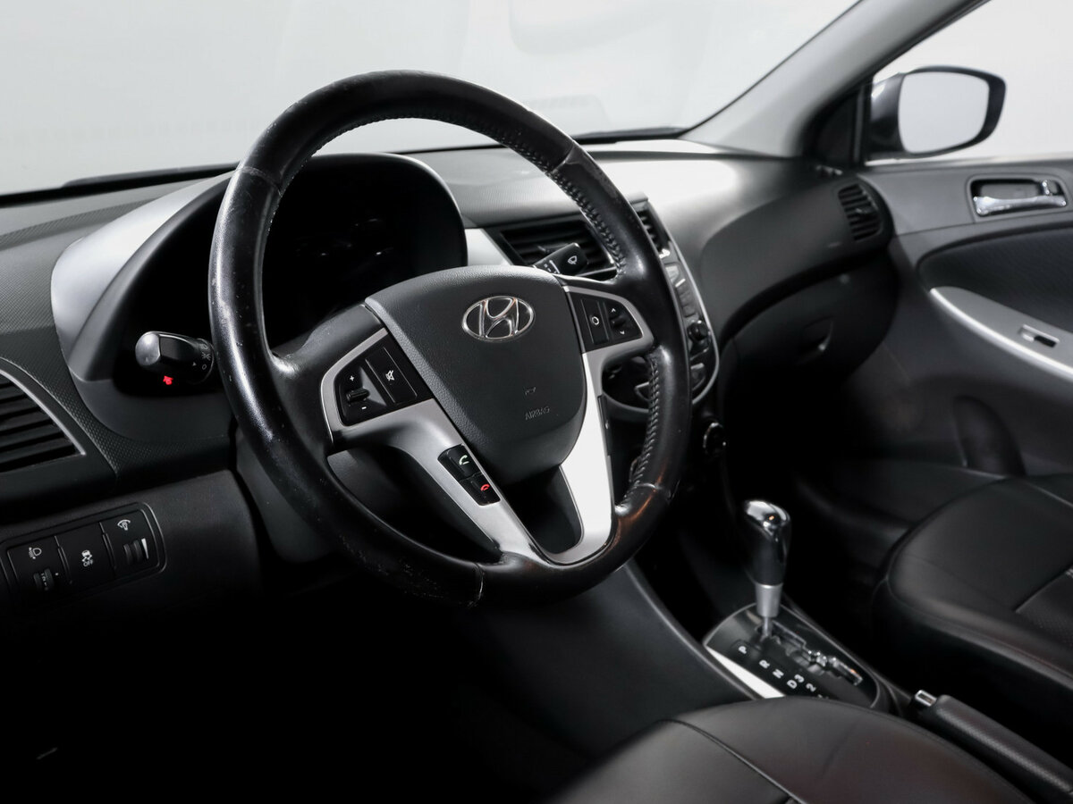 Hyundai Solaris 2012 года с пробегом. Фото: #10