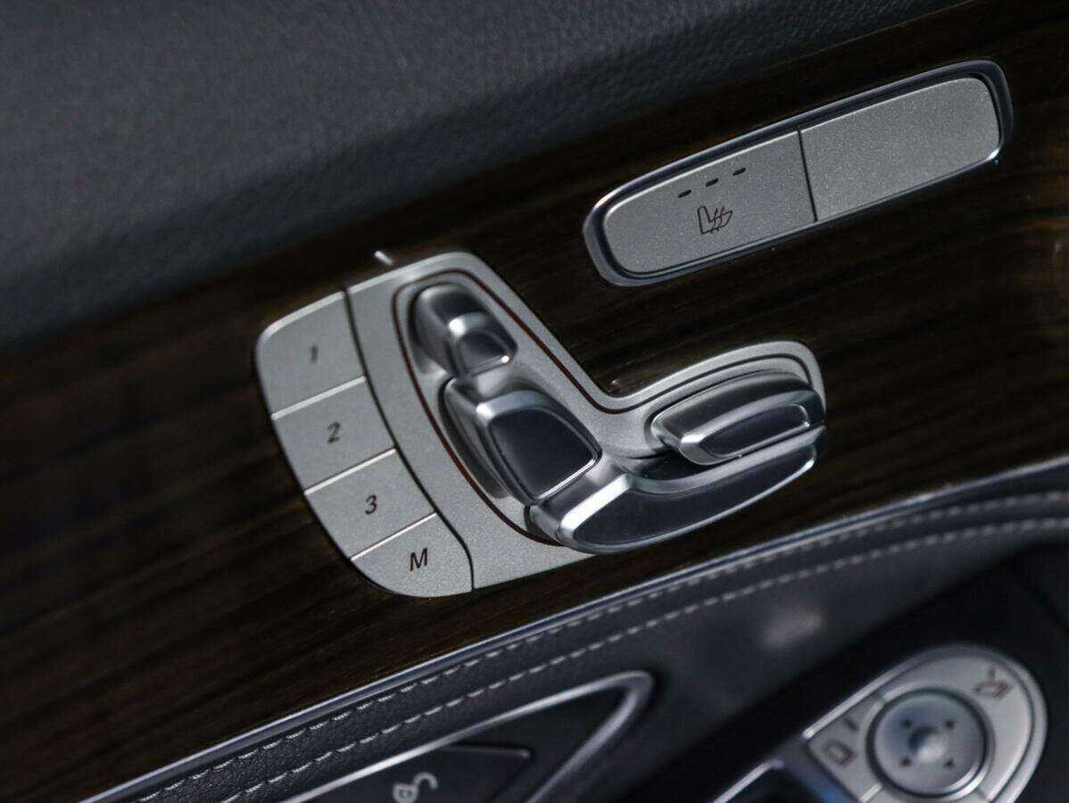 Mercedes-Benz C-Класс 2015 года с пробегом. Фото: #15