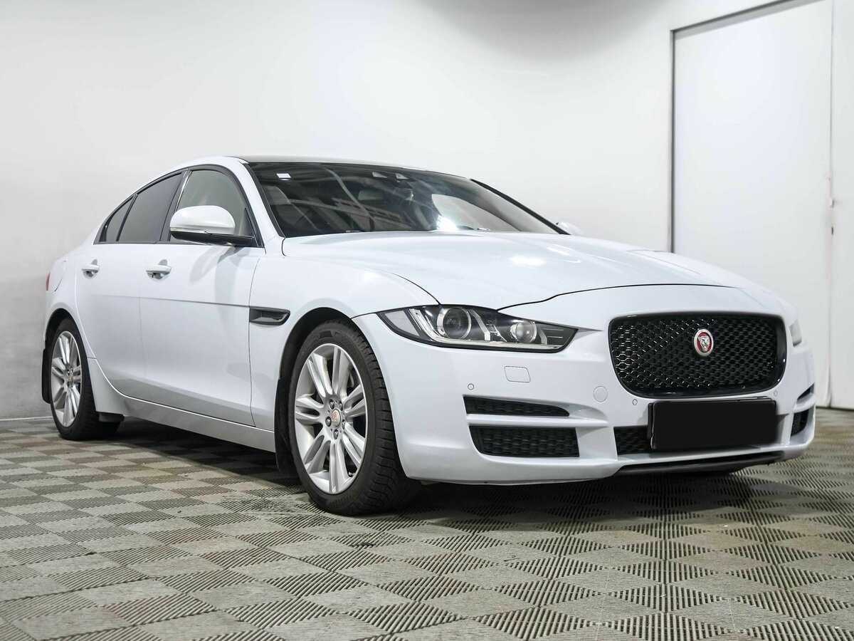 Jaguar XE 2015 года с пробегом. Фото: #2