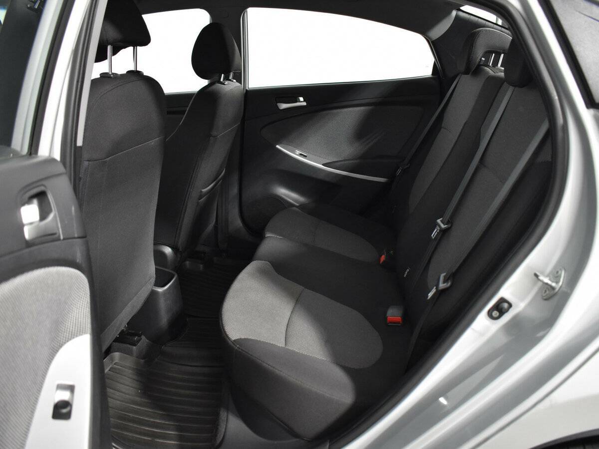 Hyundai Solaris 2011 года с пробегом. Фото: #11