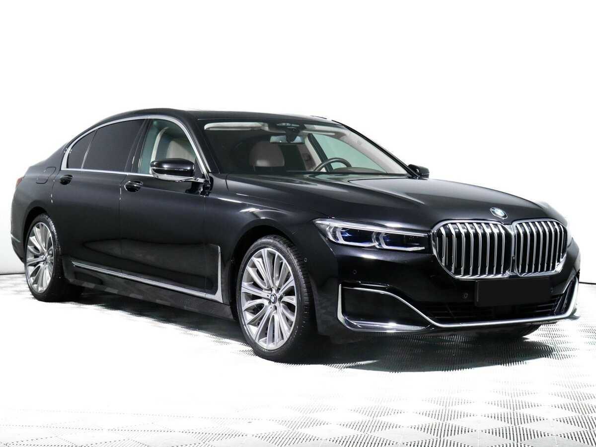BMW 7 серии 2021 года с пробегом. Фото: #2