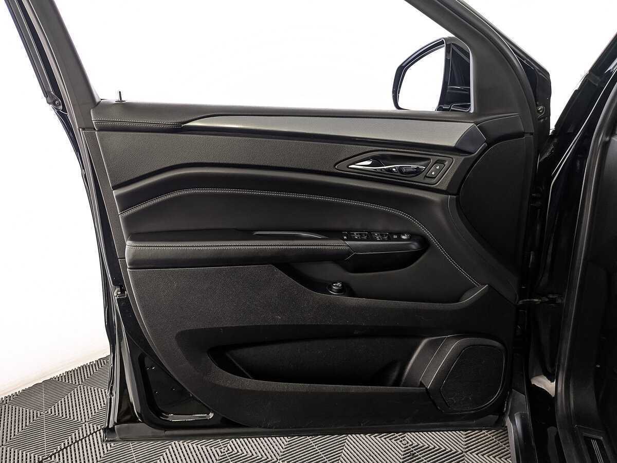 Cadillac SRX 2015 года с пробегом. Фото: #18