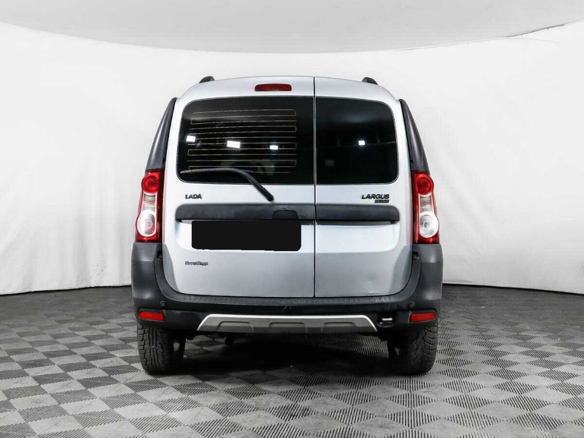 Lada (ВАЗ) Largus 2015 года с пробегом. Фото: #5